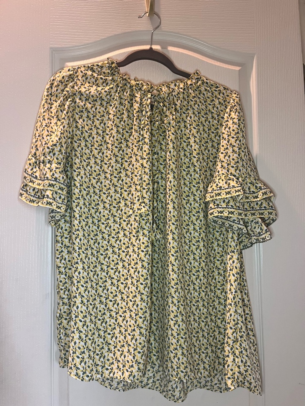 Max Studio Yellow & Green Lemon Print Tie-Neck Top